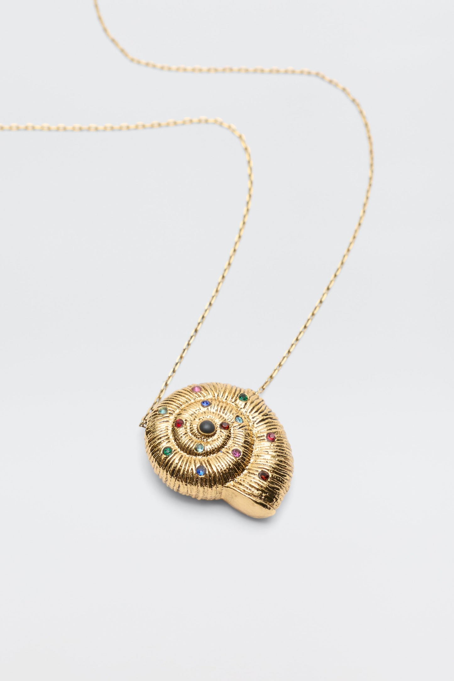 Taelia - Gold