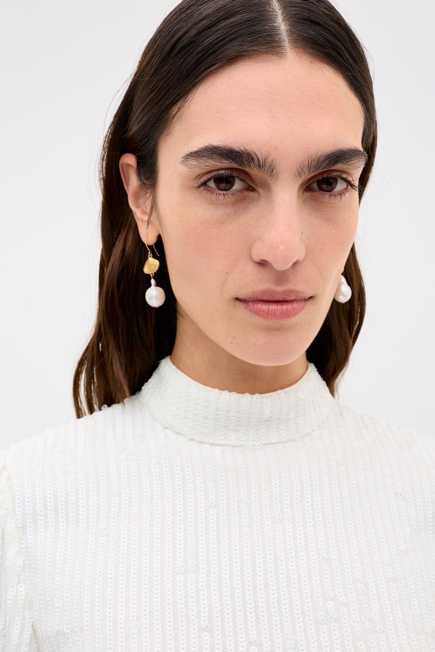 lara - ivory sequin black bow