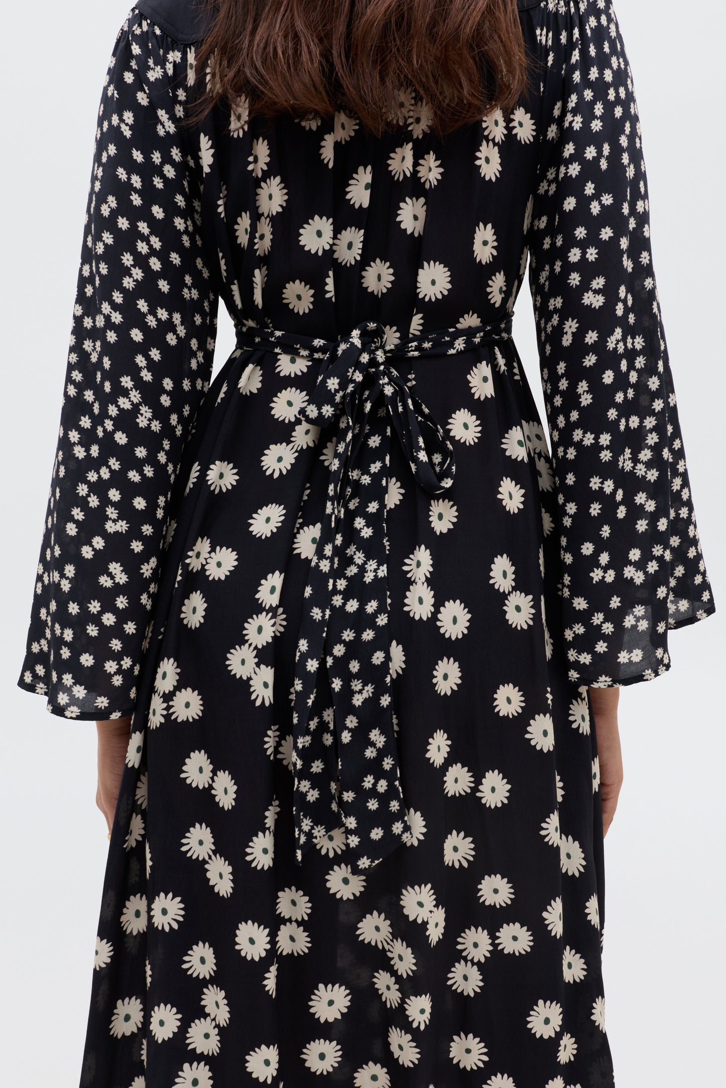 Anela - Daisy Mix Black