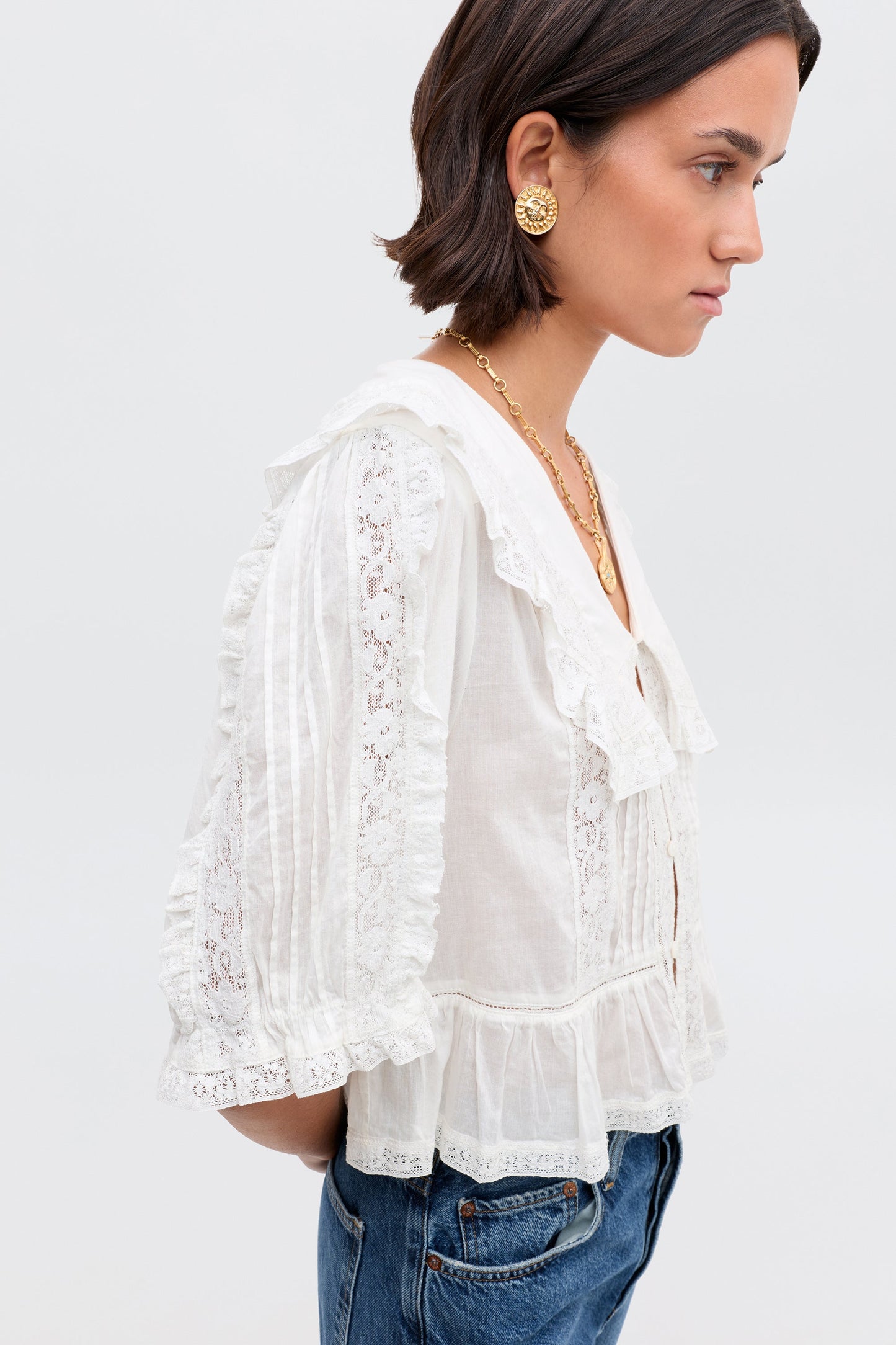 Ellery - White
