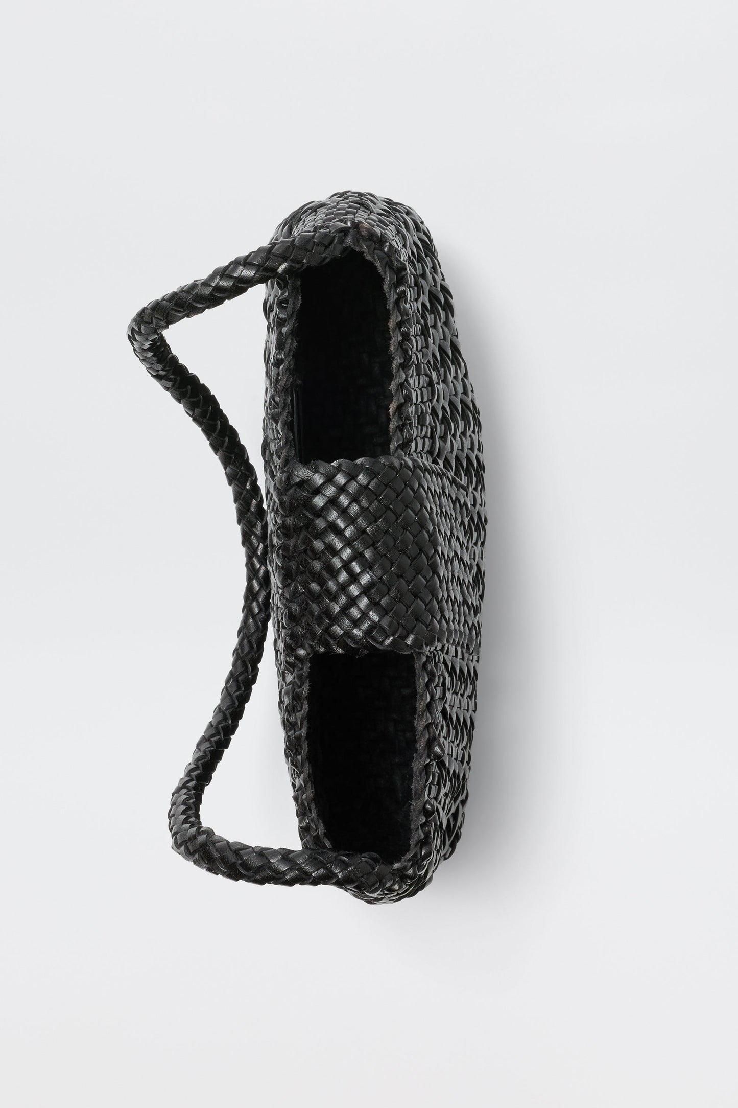 Amoria  -  Black