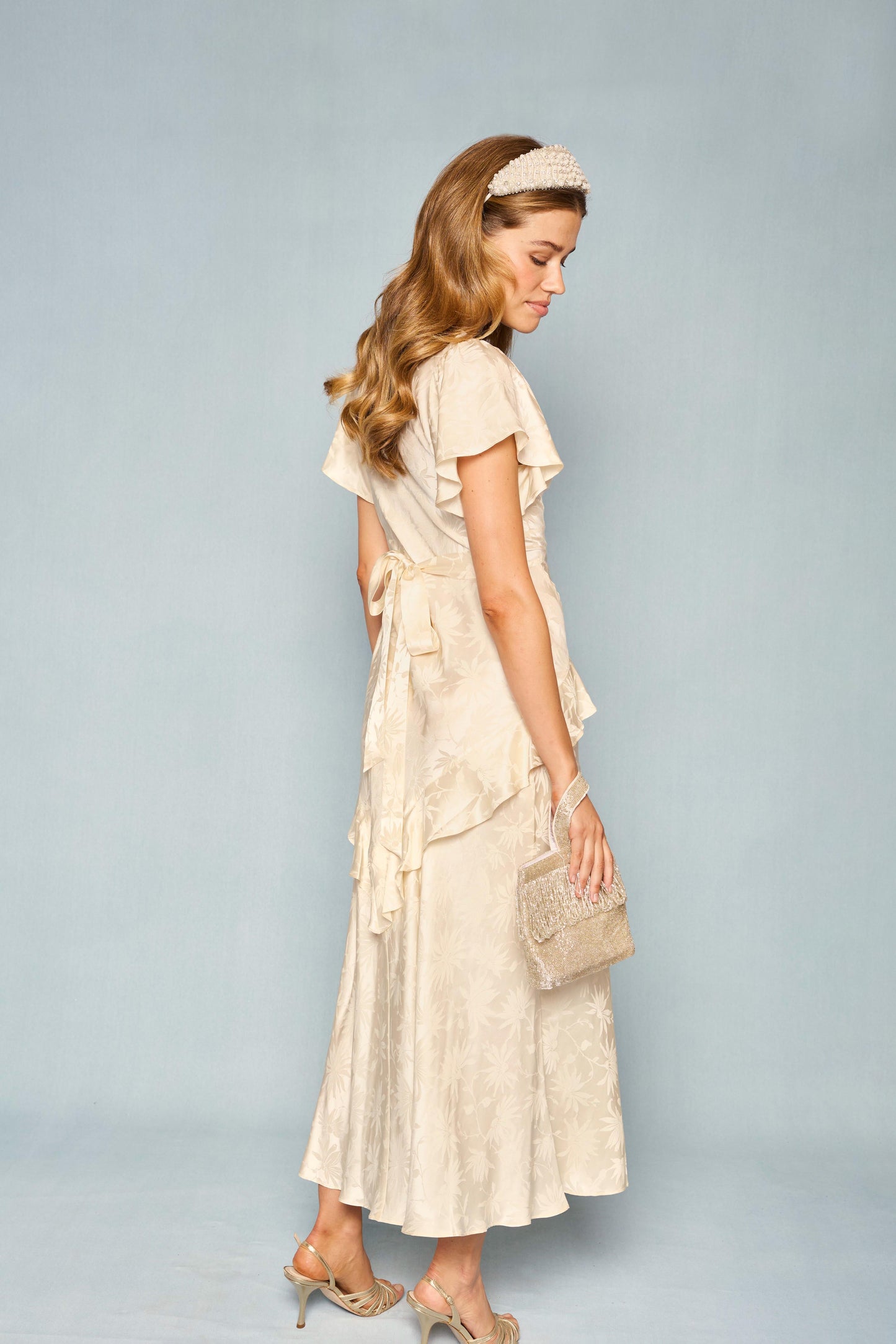 Evie - Daisy Jacquard Champagne