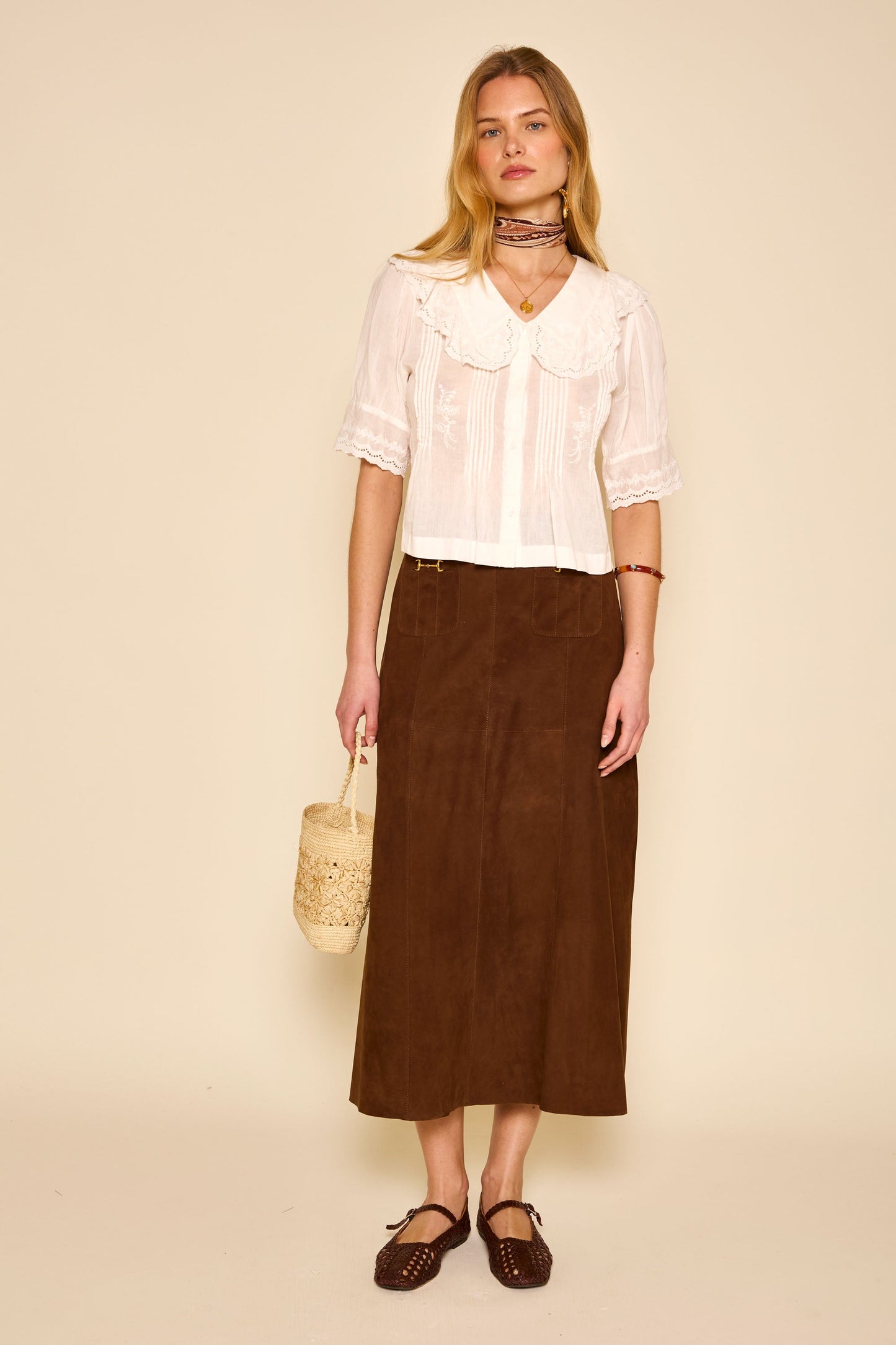 Edwina - Brown